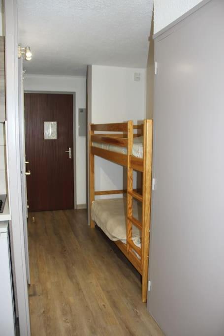Appartement Idealement Situe Saint-Chaffrey Exterior photo