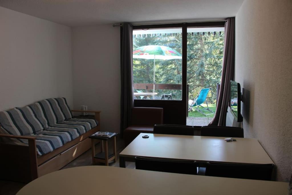 Appartement Idealement Situe Saint-Chaffrey Exterior photo