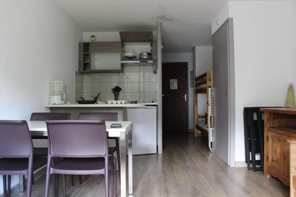 Appartement Idealement Situe Saint-Chaffrey Exterior photo